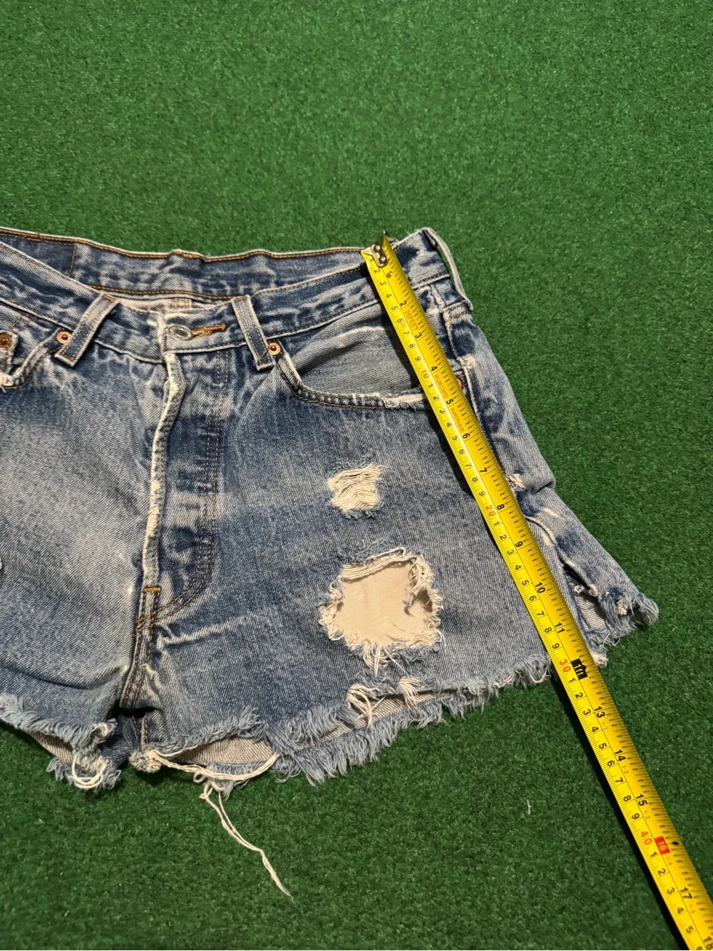 Levis 501 Cutoff Denim Shorts Womens 30 Waist 3” Distressed Button Fly 90s